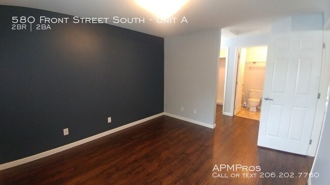 Foto del edificio - 580 Front St S