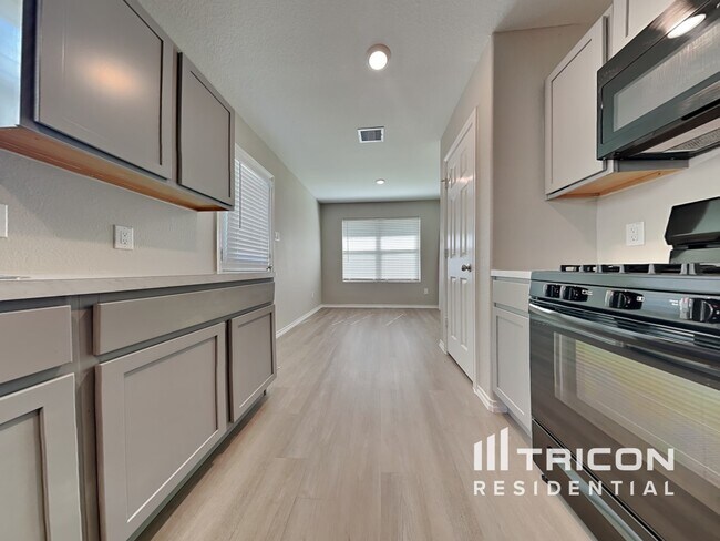 Foto del edificio - 17552 Rosewood Manor Lane New Caney TX