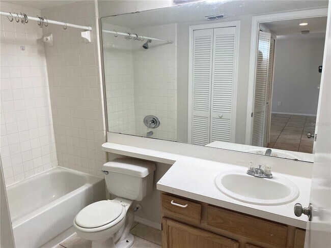 Building Photo - 13814 Timberbrooke Dr