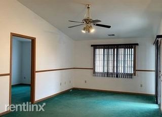 Building Photo - 2 br, 1 bath House - 7312 98th Ave Unit E