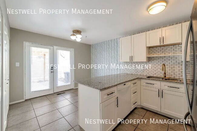 Foto del edificio - 2719 S Downs Way