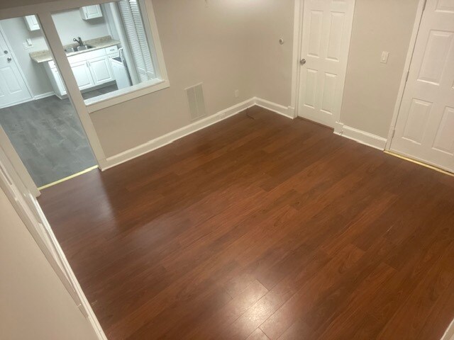 Photo - 1624 Highland Ave Apartments