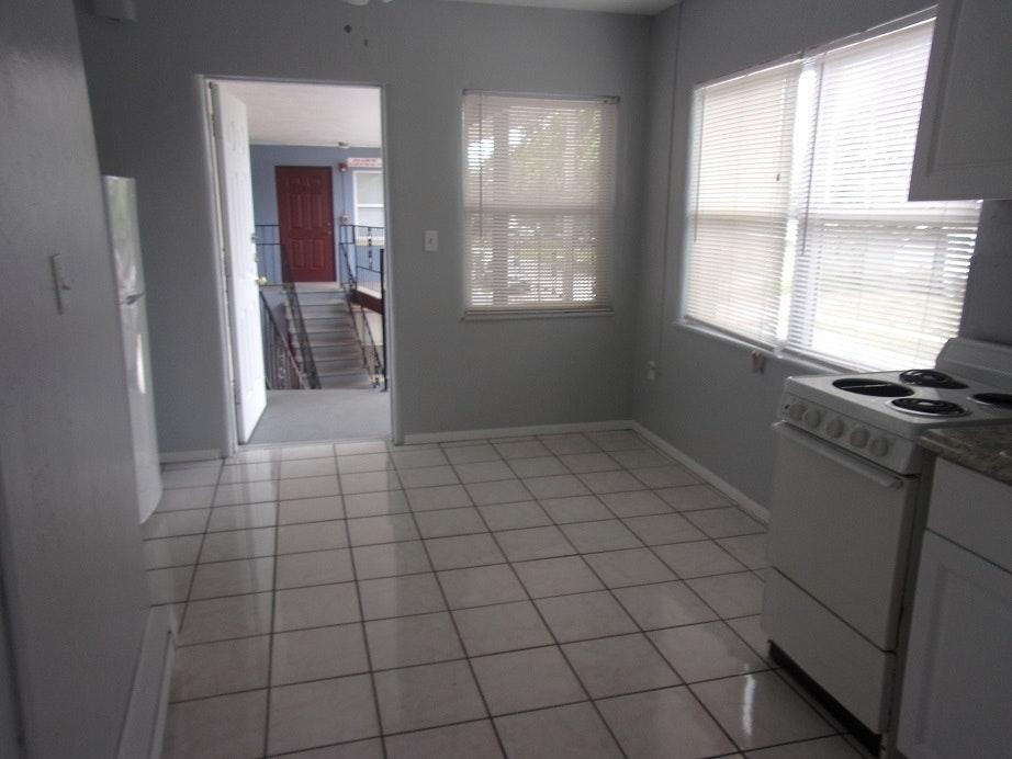 Building Photo - Northbay Villas