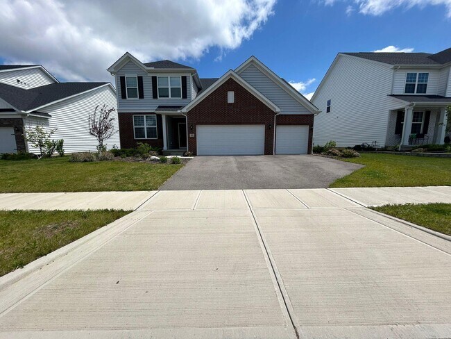 Foto del edificio - 241 Sunstone Ln