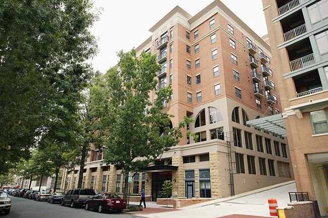 Building Photo - 1111 25th St NW