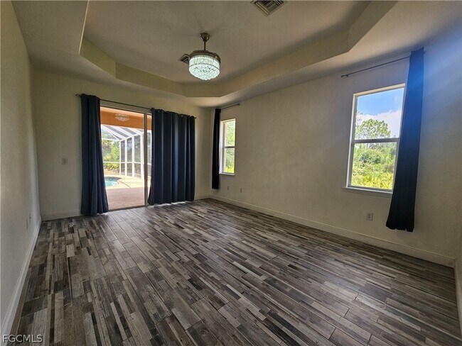 Foto del edificio - 809 Lincoln Ave