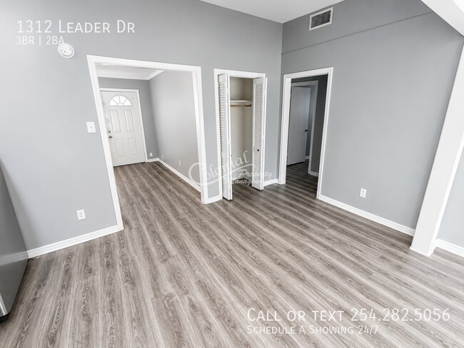 Foto del edificio - 1312 Leader Dr