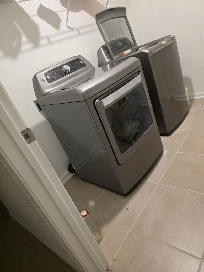 Foto del edificio - 38 Macon Ct