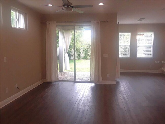 Foto del edificio - 1229 E Muriel St