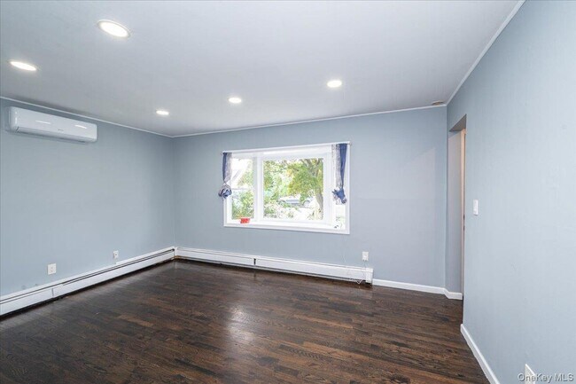 Building Photo - 54 Ketcham Ave