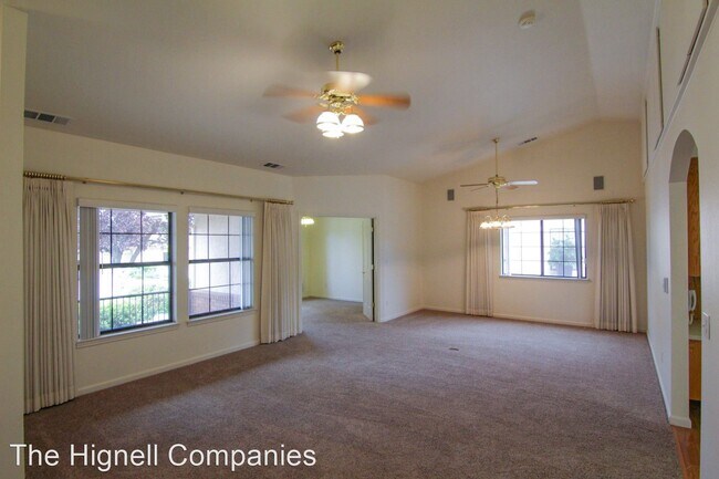 Building Photo - 3 br, 2 bath House - 327 Vintage Path