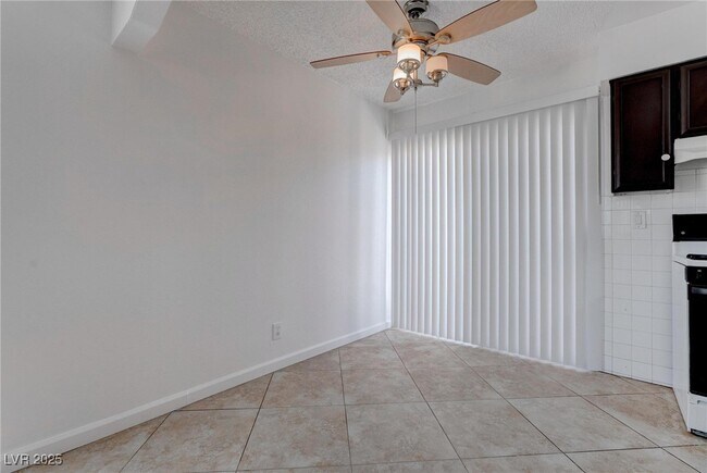 Building Photo - 3812 Surfrider Ln