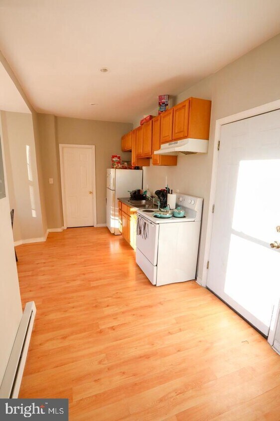 1522 W DAUPHIN St Unit 3, PHILADELPHIA, PA 19132 Room for Rent in