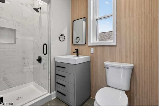 Foto del edificio - 579 S 12th St