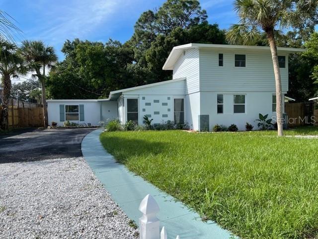 Building Photo - 415 Venetian Dr