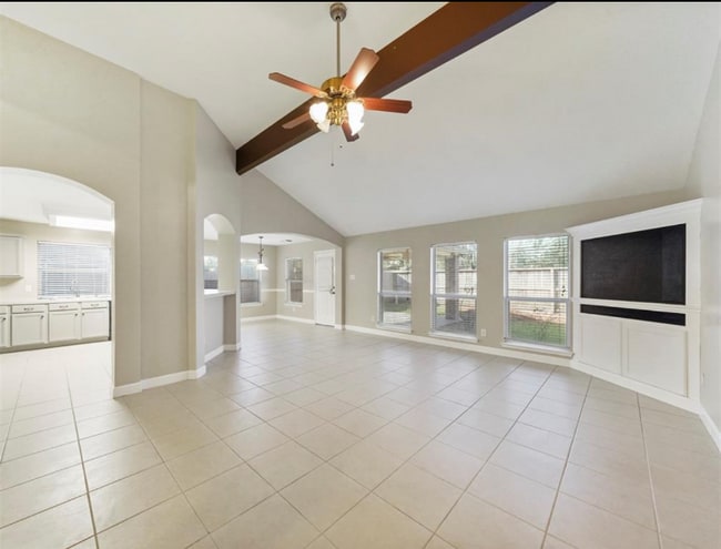 Photo - 15927 Breanna Ln House