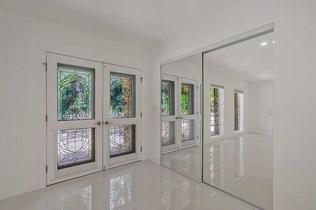 Building Photo - 6235 4th St
