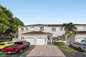Building Photo - 14261 SW 126th Pl