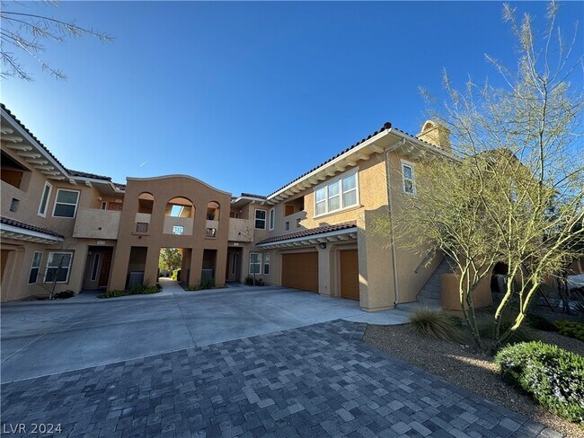 Foto del edificio - 11885 Tevare Ln
