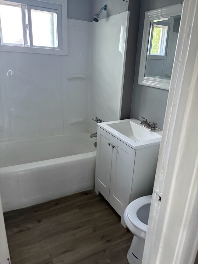 Foto del edificio - 4747 E 88th St