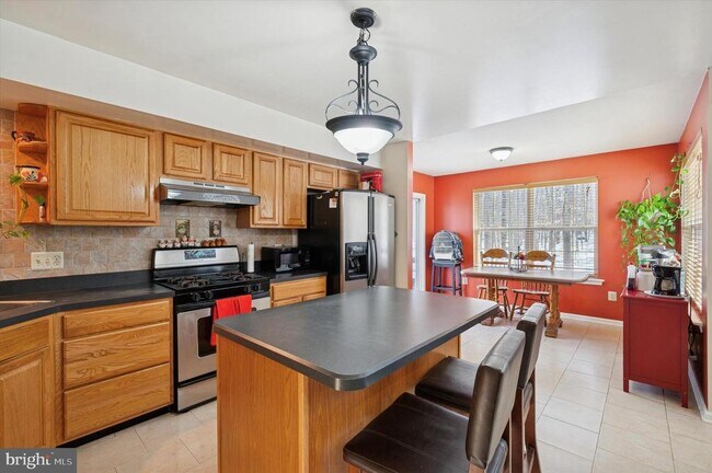 Foto del edificio - 32 Victory Way