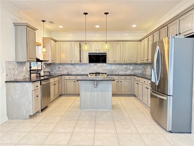Foto del edificio - 2908 Belfaire Lake Dr