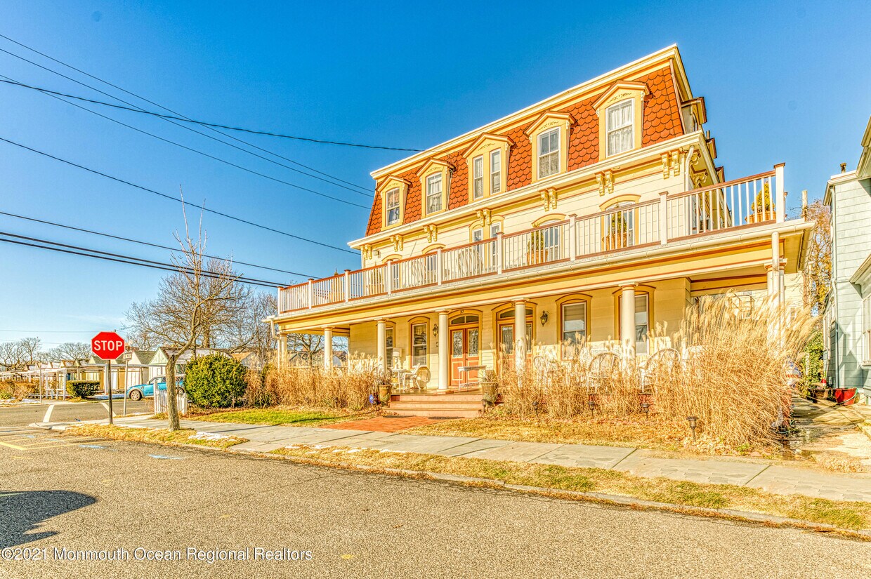 35 Ocean Pathway Unit 1, Ocean Grove, NJ 07756 Room for Rent in Ocean