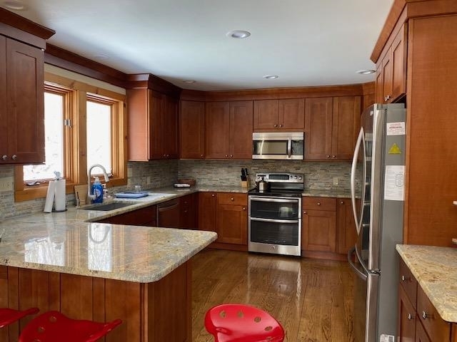 Building Photo - 31 Sugarbush Rd