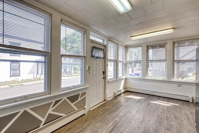 Foto del edificio - 42 E Locust St