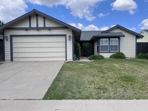 Building Photo - 9055 Mirassou Ct