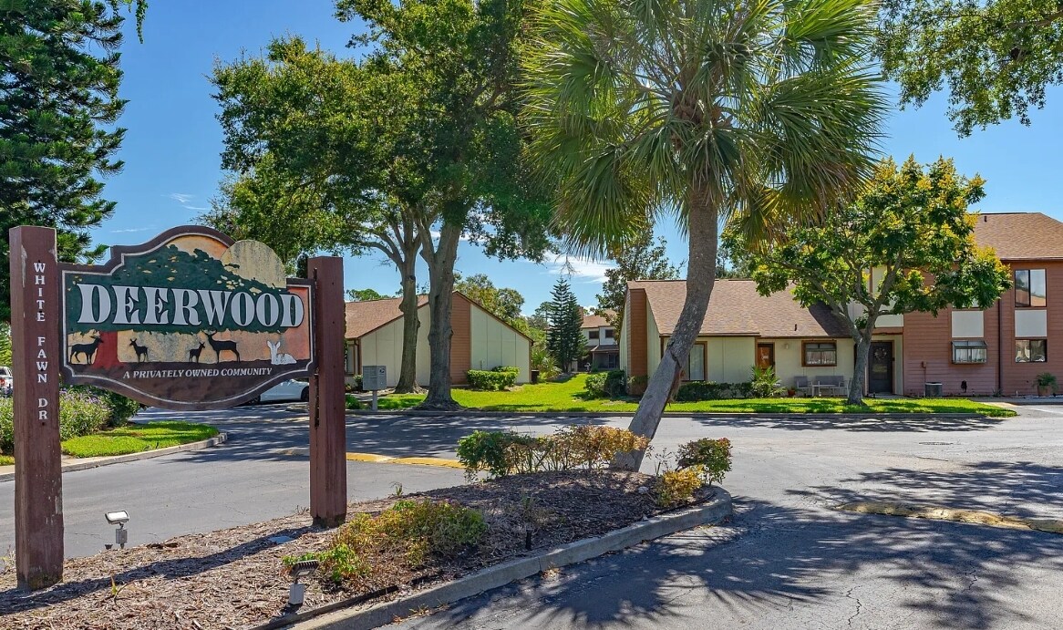 Primary Photo - 196 White Fawn Dr