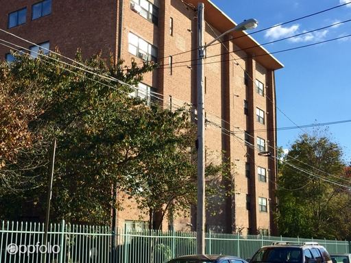 Primary Photo - 700 S 17th St
