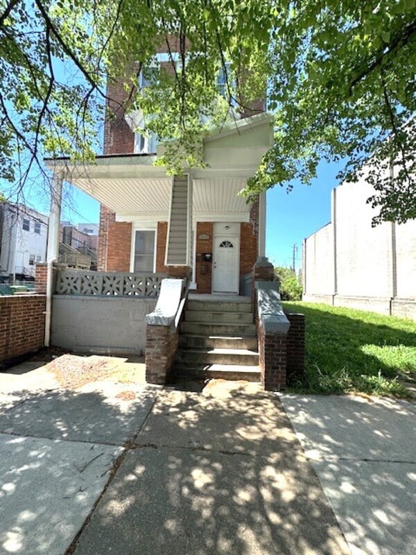 Foto del edificio - 2402 Lakeview Ave