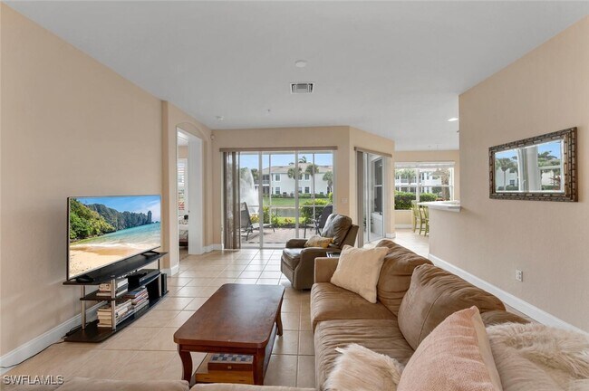 Building Photo - 12863 Carrington Cir