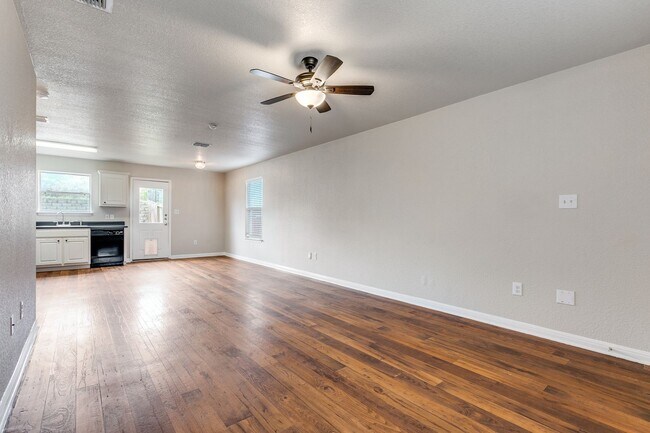 Foto del edificio - Charming 2- Bedroom in Canyon Crossing