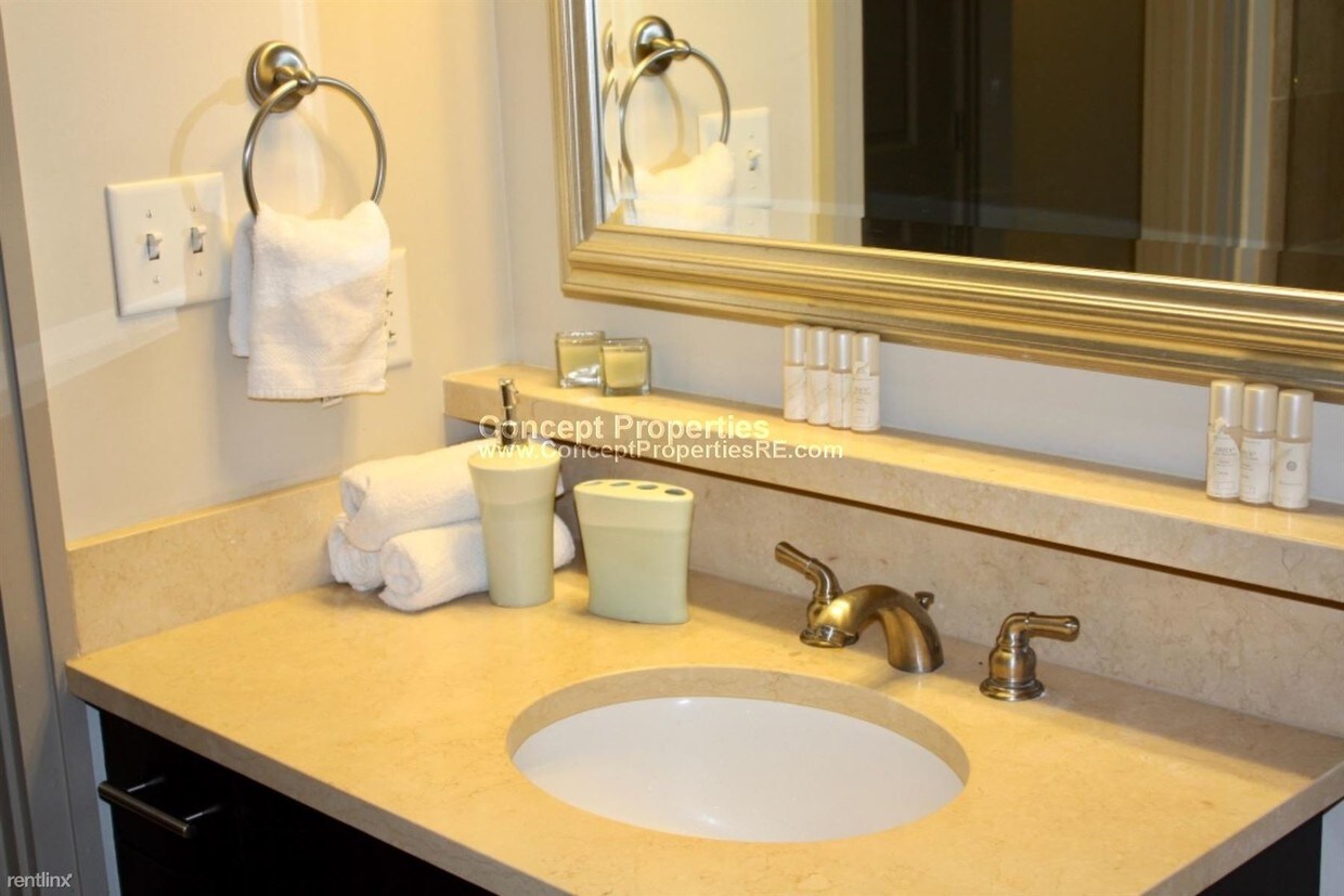 2 br, 1 bath - 100 Pier 4 Blvd Unit 208A - 2 br, 1 bath  - 100 Pier 4 Blvd Unit 208A