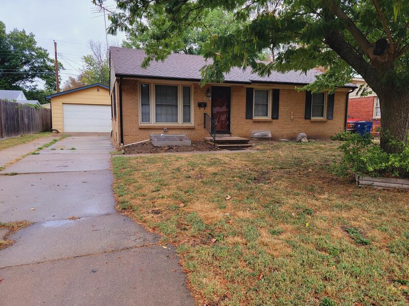 1932 Lexington Rd, Wichita, KS 67218 House for Rent in Wichita, KS