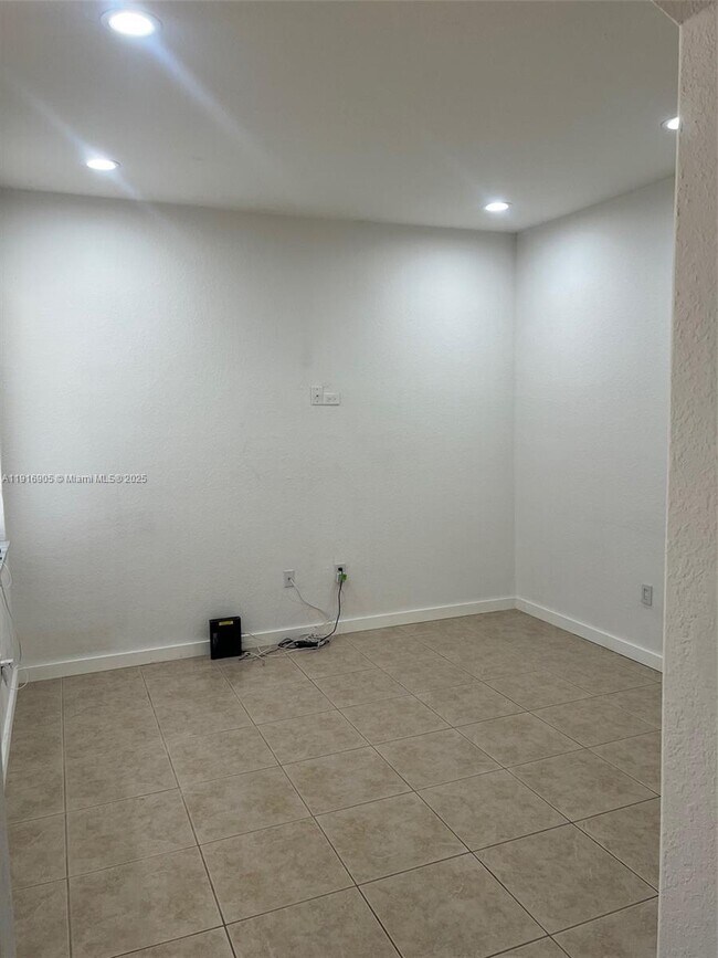 Foto del edificio - 23734 SW 110th Pl