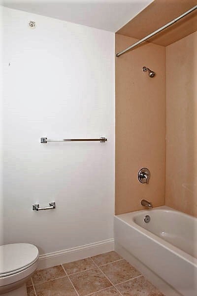 Interior Photo - Nashua Investors