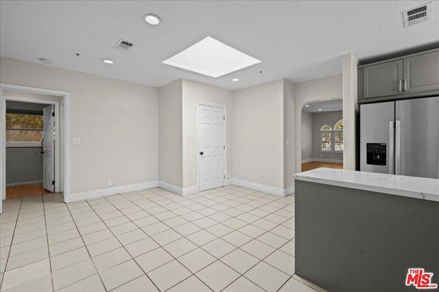 Foto principal - 825 Larrabee St
