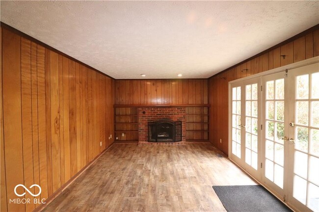 Building Photo - 424 Concord Ln