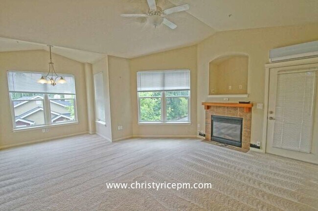 Foto del edificio - 4311 Issaquah-Pine Lake Rd SE