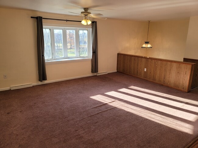 Building Photo - 129 Woods Ave