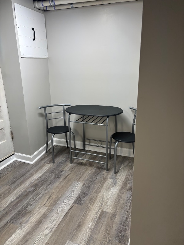 Photo - 1923 Holborn Rd Townhome