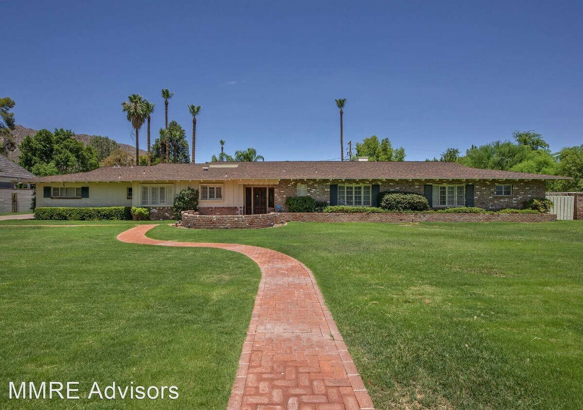 Primary Photo - 4 br, 4.5 bath House - 6310 E Exeter Blvd