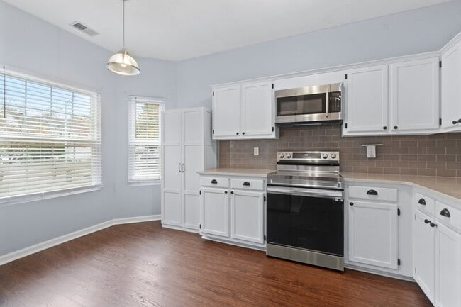 Photo - 3708 Gateway Pl House