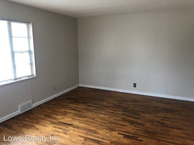Building Photo - 2 br, 1 bath House - 1121 Dexter Avenue