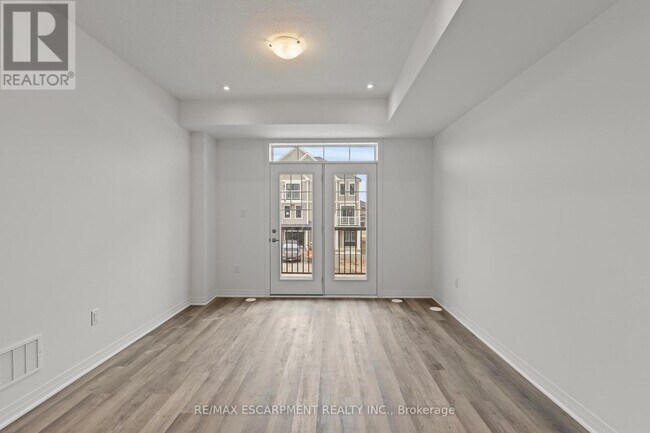 Photo du bâtiment - 62 Pogie Dr