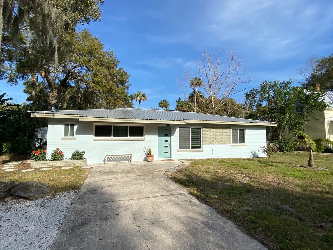 523 Faulkner St, New Smyrna Beach, FL 32168 House Rental in New Smyrna Beach, FL