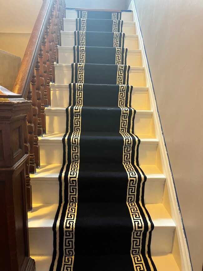 Building Photo - 133 Parker St